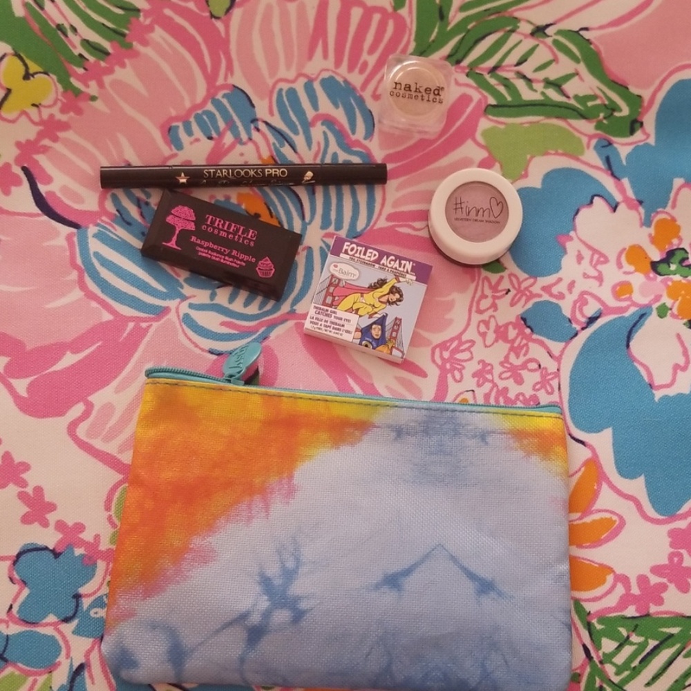 New ipsy makeup and bag